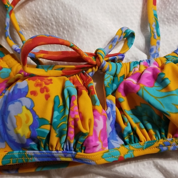 NWOT DRAWSTRING PADDED ( REMOVABLE) SWIM BRA TOP SWIMSUIT BIKINI TOP FLOR… - Picture 2 of 4